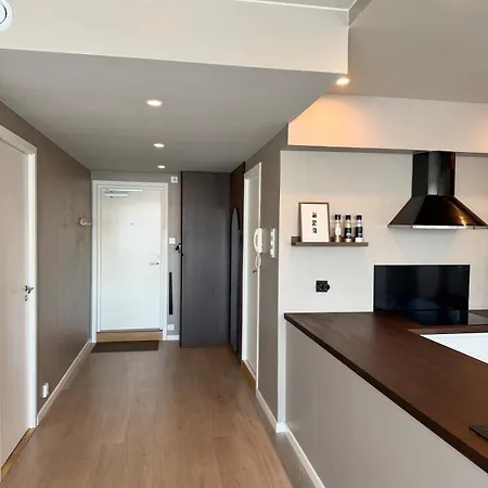 Apartment Near Center