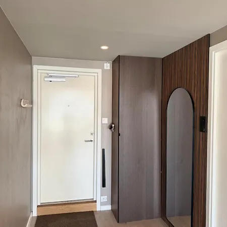 Apartment Near Center *